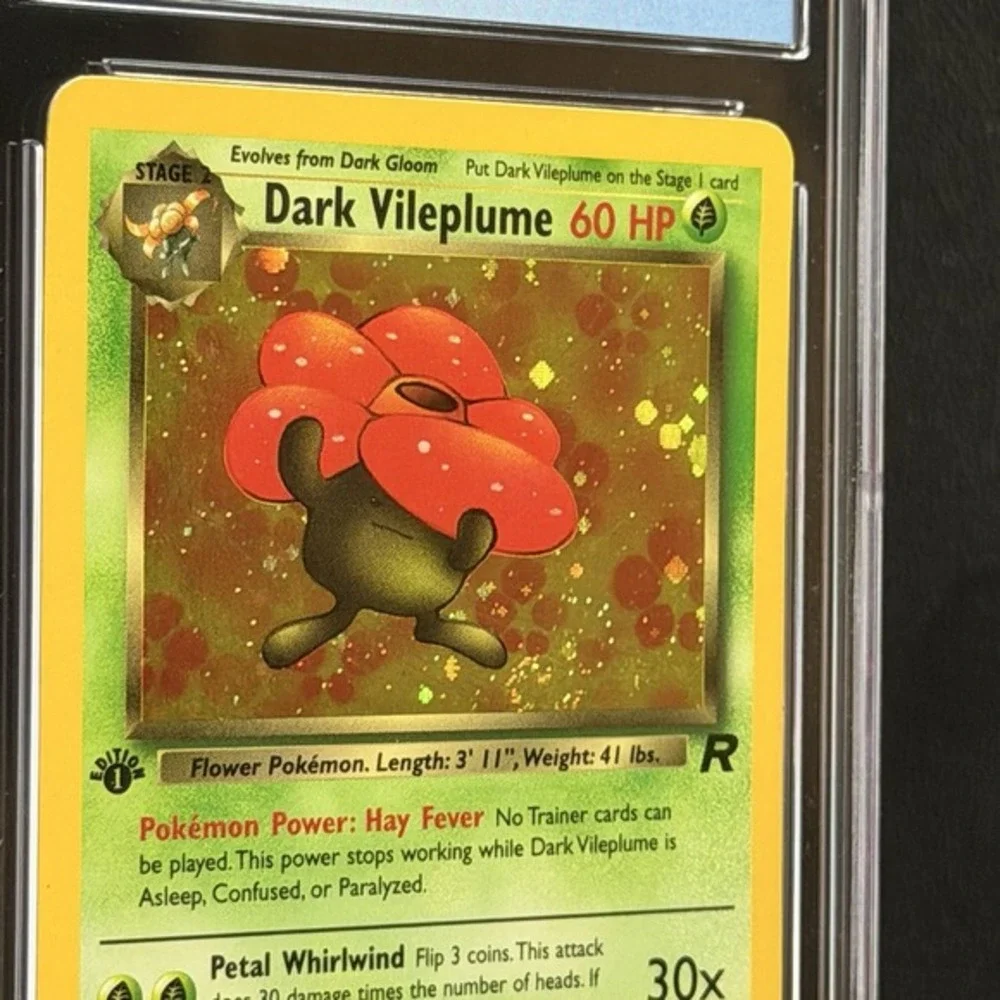 Pokémon Dark Vileplume 1st Ed. Holo 13/82 CGC 8 TCG 2000 Team Rocket WotC Vtg